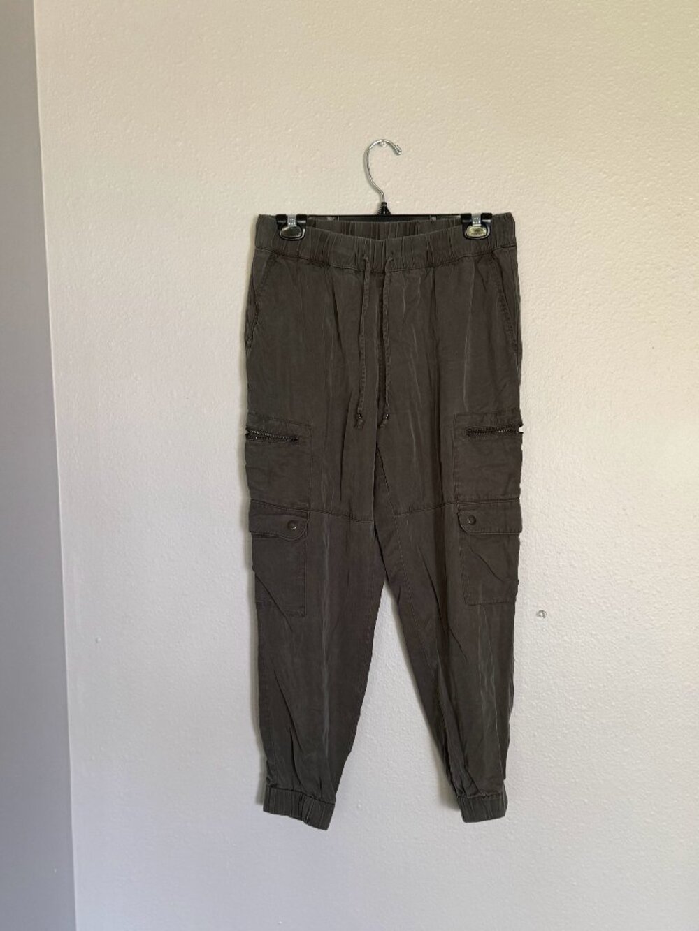 Banana Republic Soft Cargo Jogger Pants Tencel Lyocell Gray Petite M